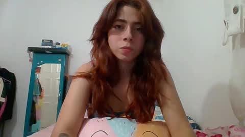 Snapshot of koneko_girl chatting on November 4, 4:00 am caroline online show from November 4, 4:00 am