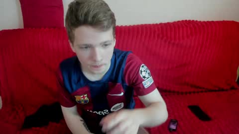 Snapshot of konnor_deviant chatting on May 25, 9:48 am konnor_deviant online show from May 25, 9:48 am