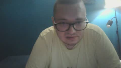 Snapshot of konrad888888 chatting on July 3, 2:40 am konrad888888 online show from July 3, 2:40 am