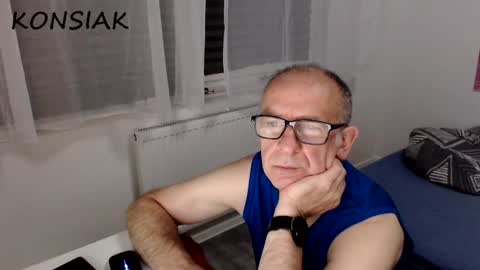 Komsiak online show from September 17, 6:20 pm