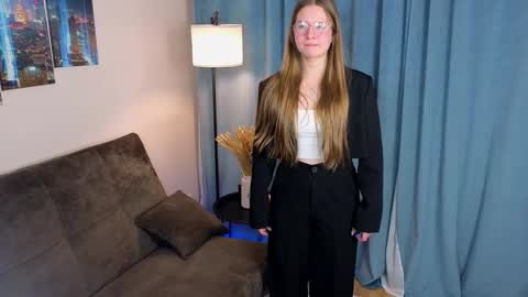 Jenna online show from November 12, 1:55 pm