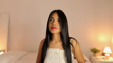 kora_bliss online show from June 3, 8:36 pm