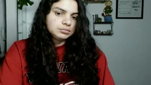 Karoll online show from November 11, 1:38 am