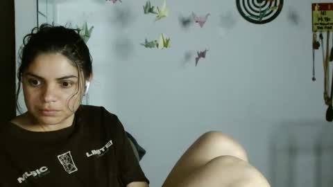 Snapshot of koranikky08 chatting on February 7, 5:33 am Karoll online show from February 7, 5:33 am