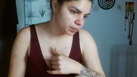 Snapshot of koranikky08 chatting on February 10, 2:15 am Karoll online show from February 10, 2:15 am