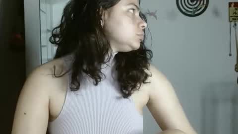 Snapshot of koranikky08 chatting on February 16, 1:13 am Karoll online show from February 16, 1:13 am