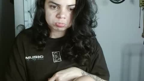 Snapshot of koranikky08 chatting on February 20, 1:13 am Karoll online show from February 20, 1:13 am