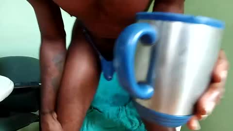 Snapshot of korn4lyfe chatting on January 2, 12:46 pm Prince makonnen online show from January 2, 12:46 pm