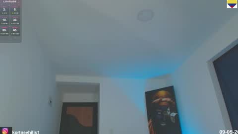 Snapshot of kortneyhills chatting on May 10, 1:44 am Kortneyhills - Aries online show from May 10, 1:44 am