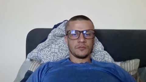 Snapshot of kourii chatting on April 5, 5:15 am Kourii online show from April 5, 5:15 am