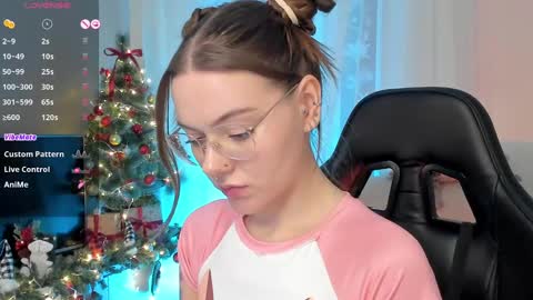 Snapshot of koza_dereza_ chatting on January 14, 5:23 pm Jess online show from January 14, 5:23 pm