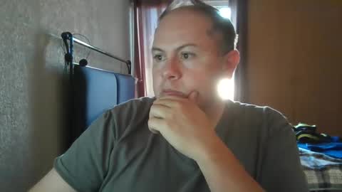 Snapshot of kp_101 chatting on December 15, 11:31 pm kp_101 online show from December 15, 11:31 pm