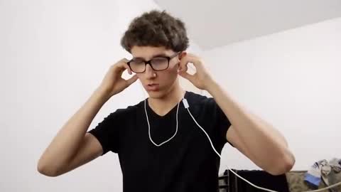 Facu online show from December 26, 1:21 pm