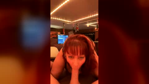 Snapshot of kracknkahoonas chatting on January 18, 8:51 am kracknkahoonas online show from January 18, 8:51 am