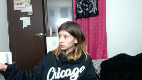 kratos_and_afrodita online show from February 5, 2:43 pm