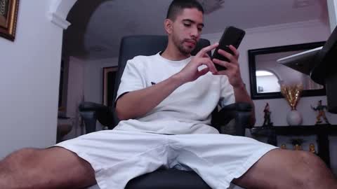 kratoswolf online show from March 2, 2:02 pm