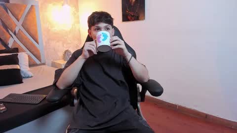 Kraven online show from March 26, 3:01 am