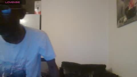 Snapshot of krisangels1 chatting on November 7, 8:42 pm Kris and Angels Summer Snowy IvY online show from November 7, 8:42 pm