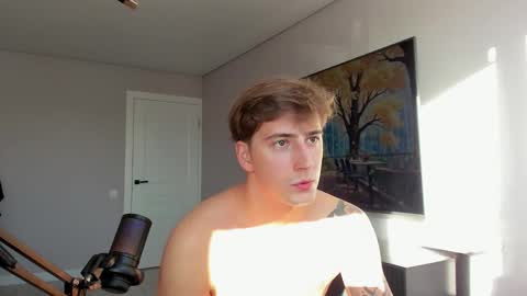 Snapshot of krishort chatting on February 14, 9:06 am krishort online show from February 14, 9:06 am