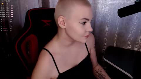 krisneal online show from January 18, 9:24 am