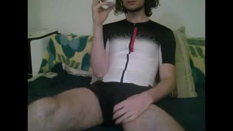 krissifitboy_xxx online show from February 22, 5:12 am