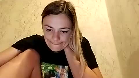 Snapshot of krisssexi chatting on September 28, 7:08 pm KrissSexi online show from September 28, 7:08 pm