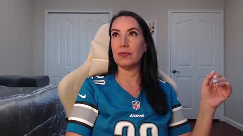 Snapshot of krissy2024 chatting on December 22, 12:38 pm Krissy online show from December 22, 12:38 pm