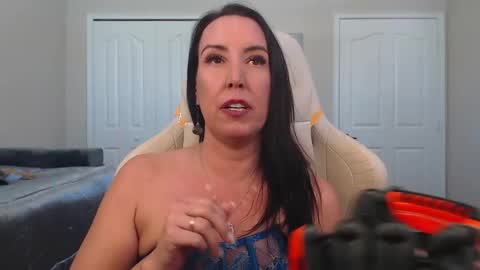 Snapshot of krissy2024 chatting on February 21, 4:48 pm Krissy online show from February 21, 4:48 pm