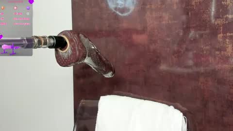   online show from March 1, 10:02 am