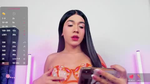 Snapshot of kristall_swan chatting on May 27, 7:55 pm Kristall online show from May 27, 7:55 pm