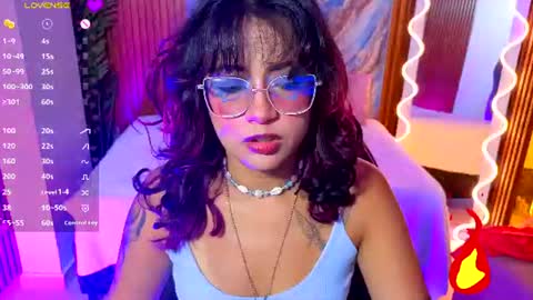Snapshot of kristen_tay chatting on July 5, 4:19 am kristen_tay online show from July 5, 4:19 am