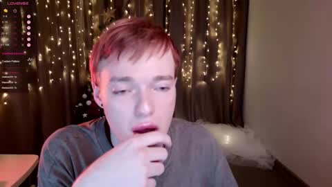 Kristen online show from December 19, 12:06 am