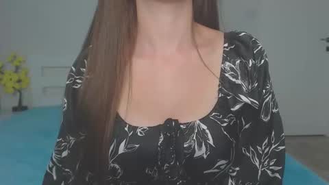 Snapshot of kristenstamen chatting on October 1, 2:56 pm KristenStamen online show from October 1, 2:56 pm