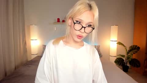 Snapshot of kristial_soopxxx chatting on September 9, 2:16 pm Kristal online show from September 9, 2:16 pm