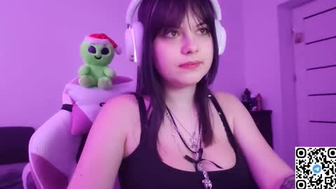 Christie online show from November 17, 9:09 pm