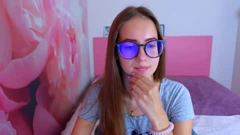 Kristina Adel online show from October 22, 6:46 am