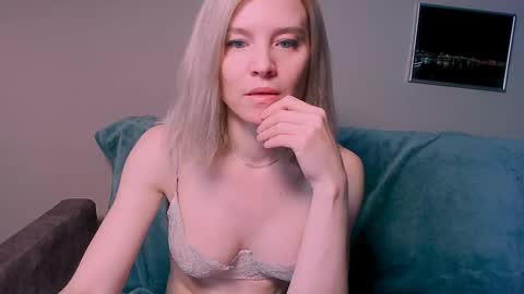 kristina_vagner online show from February 24, 2:09 am