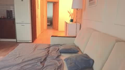 Kristi online show from November 23, 5:07 am