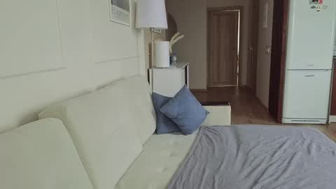 Kristi online show from April 5, 4:42 am