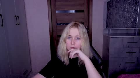 Kristy online show from March 15, 9:10 pm