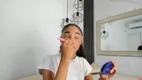 Cristina online show from April 10, 8:13 pm