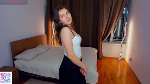 Snapshot of kristynhoughland chatting on December 19, 5:42 pm Misty online show from December 19, 5:42 pm