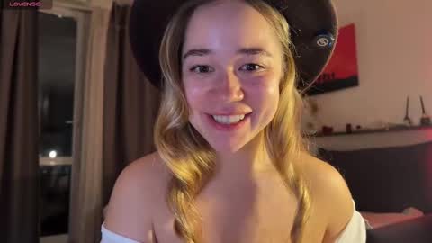 Kristy Nip slip shady  Best model on CB  online show from March 9, 8:42 pm