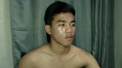 kritthanarkorn online show from November 24, 11:10 am