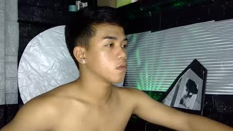 Snapshot of kritthanarkorn chatting on February 27, 7:36 pm kritthanarkorn online show from February 27, 7:36 pm