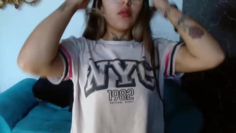 kronikafuckass online show from January 18, 1:40 pm