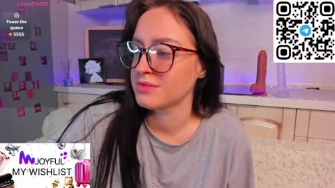 Snapshot of kruela_eva chatting on January 23, 11:36 pm Kruela GTM3Tue Wed Thu Fri Sun 0400 am-1030pm online show from January 23, 11:36 pm