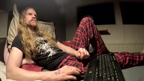 Krullz online show from January 15, 9:40 pm