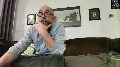 Snapshot of krummersaebel chatting on March 2, 10:27 pm krummersaebel online show from March 2, 10:27 pm