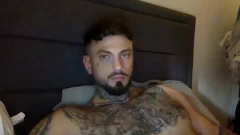 Snapshot of krxt13 chatting on September 22, 1:35 pm krxt13 online show from September 22, 1:35 pm